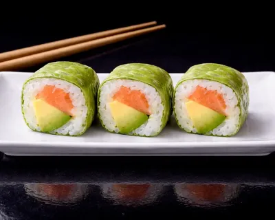 PRINTEMPS SAUMON  AVOCAT 8pcs