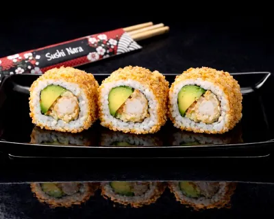 CRISPY  CALIFORNIA CREVETTE TEMPURA AVOCAT 8pcs